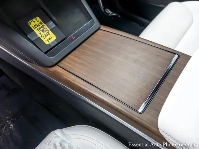 2022 Tesla Model X Dual Motor All-Wheel Drive