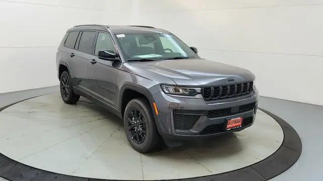 2026 Jeep Grand Cherokee L Altitude 4x4