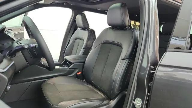 2026 Jeep Grand Cherokee L Altitude 4x4