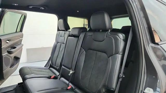 2026 Jeep Grand Cherokee L Altitude 4x4