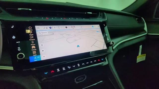 2026 Jeep Grand Cherokee L Altitude 4x4