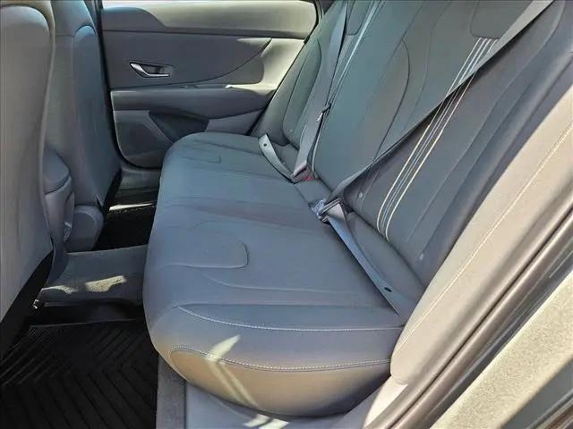 2026 Hyundai Elantra SEL Sport