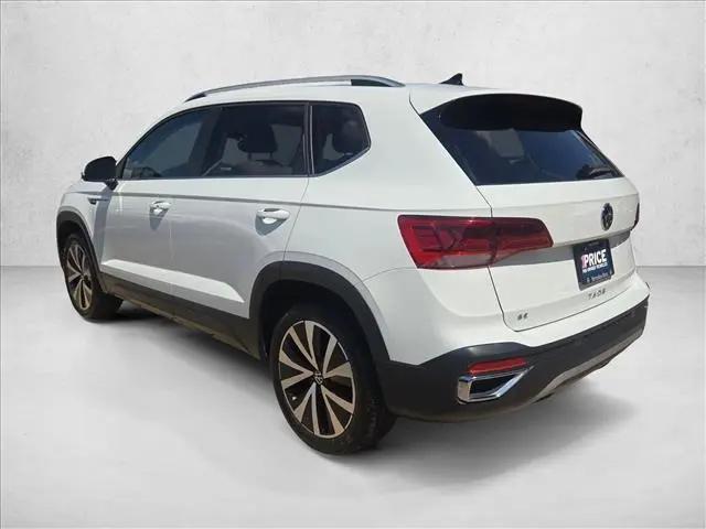 2024 Volkswagen Taos 1.5T SE