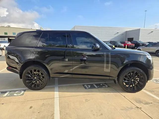 2023 Land Rover Range Rover P530 SE