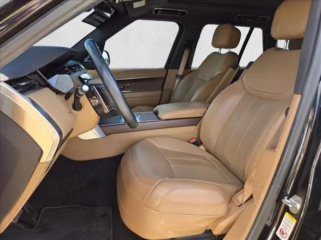 2023 Land Rover Range Rover P530 SE