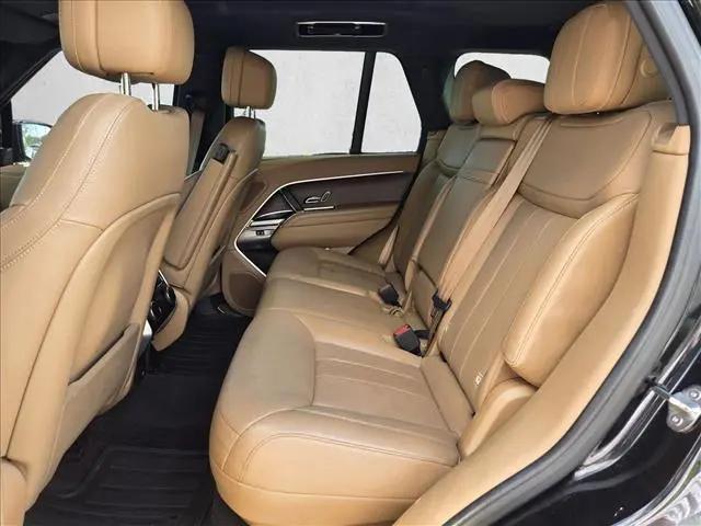 2023 Land Rover Range Rover P530 SE