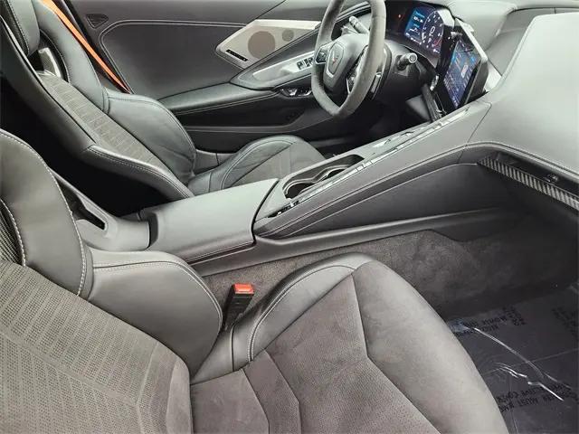 2022 Chevrolet Corvette Stingray RWD Convertible 2LT