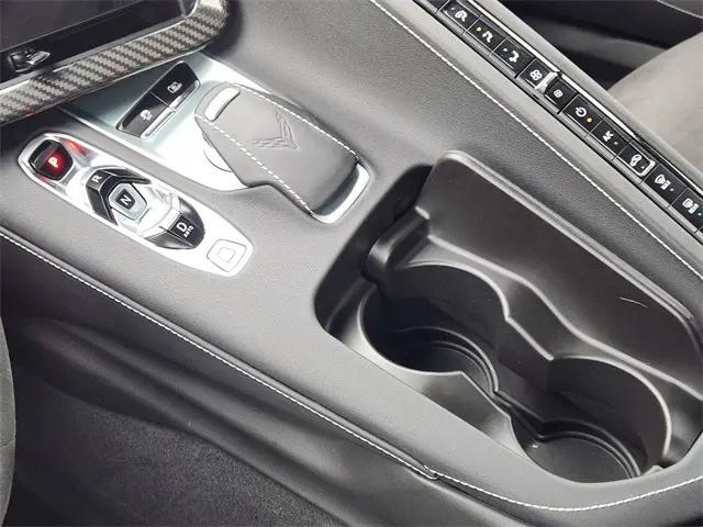 2022 Chevrolet Corvette Stingray RWD Convertible 2LT