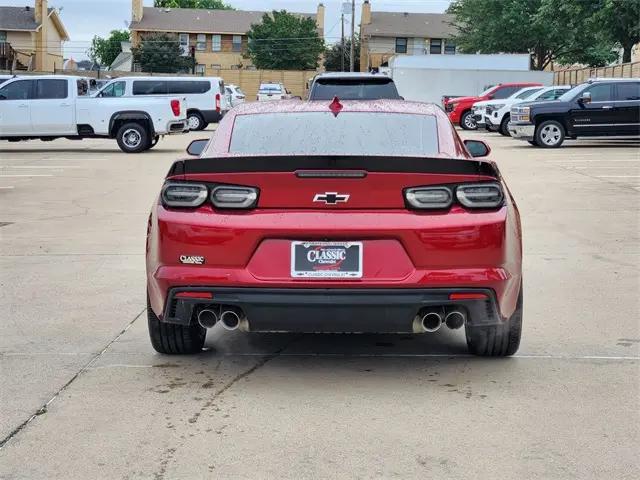 2023 Chevrolet Camaro RWD Coupe LT1
