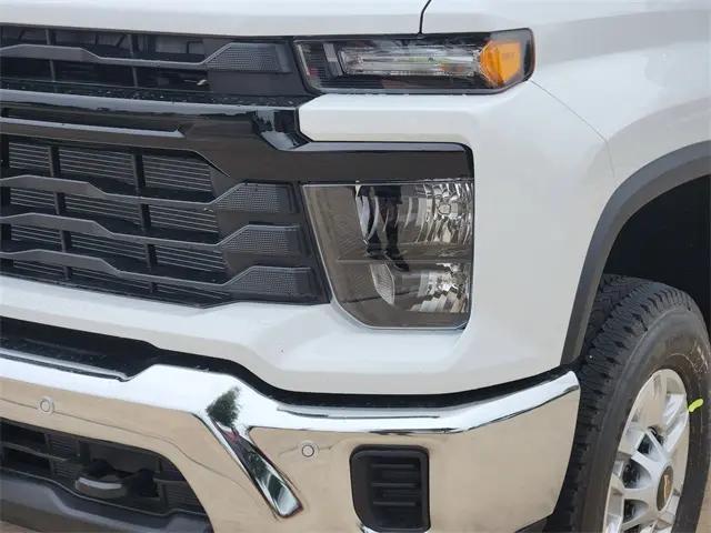 2026 Chevrolet Silverado 2500HD Crew Cab, Long Bed, WT, 4WD