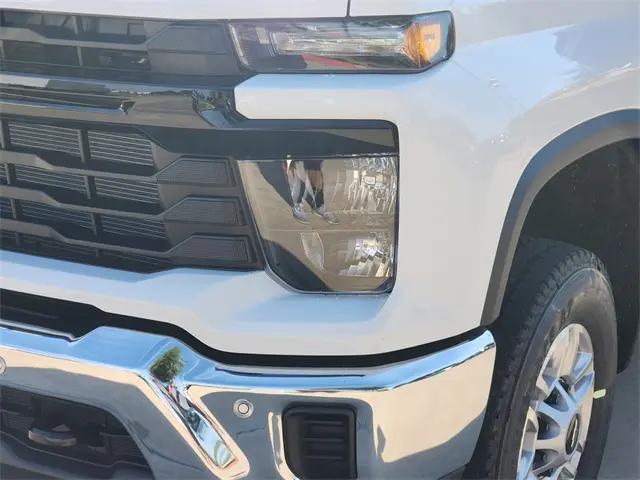 2026 Chevrolet Silverado 2500HD Crew Cab, Long Bed, WT, 4WD