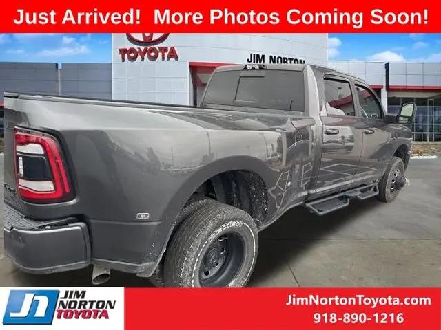 2024 Ram 3500 Laramie Crew Cab 4x4 8' Box