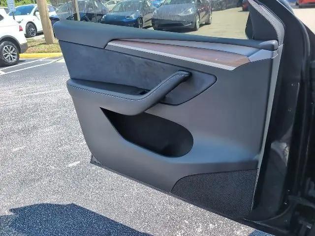 2024 Tesla Model Y Long Range Single Motor Rear-Wheel Drive