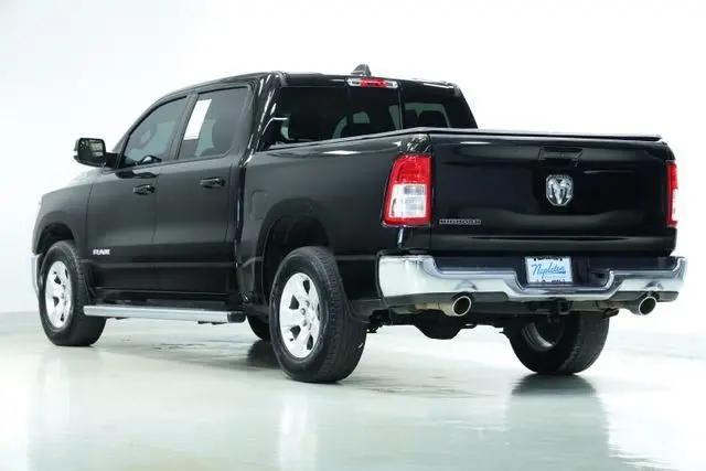 2021 Ram 1500 Big Horn Crew Cab 4x2 5'7" Box