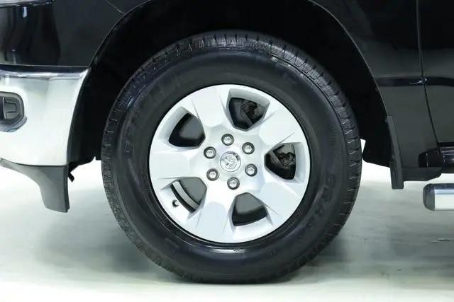 2021 Ram 1500 Big Horn Crew Cab 4x2 5'7" Box
