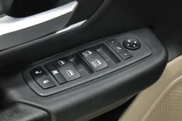 2021 Ram 1500 Big Horn Crew Cab 4x2 5'7" Box