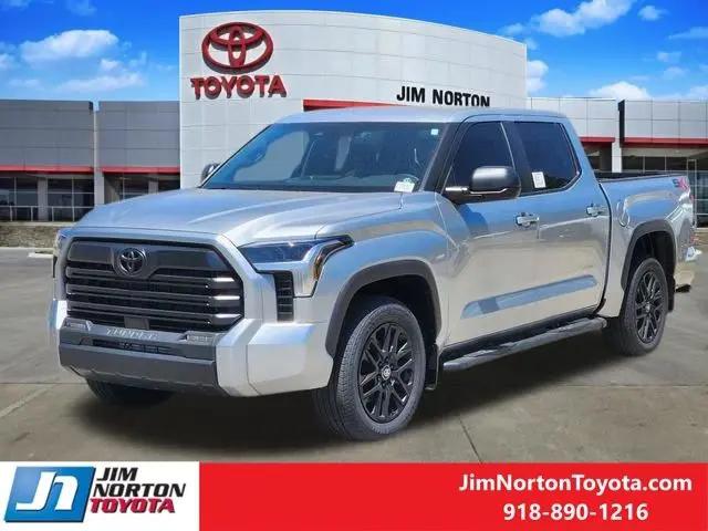 2026 Toyota Tundra SR5 CrewMax 5.5' Bed