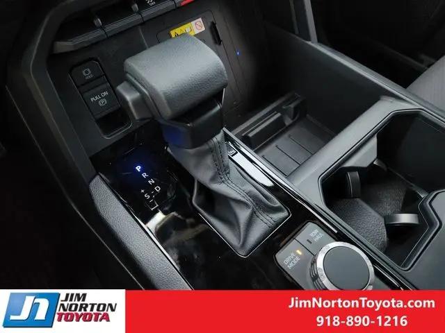 2026 Toyota Tundra SR5 CrewMax 5.5' Bed