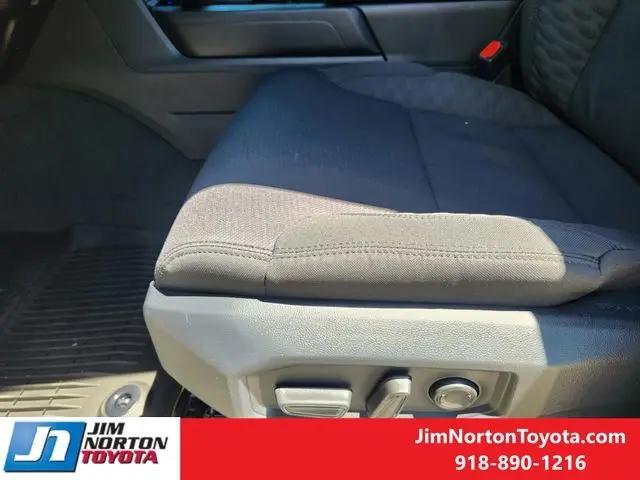 2026 Toyota Tundra SR5 CrewMax 5.5' Bed