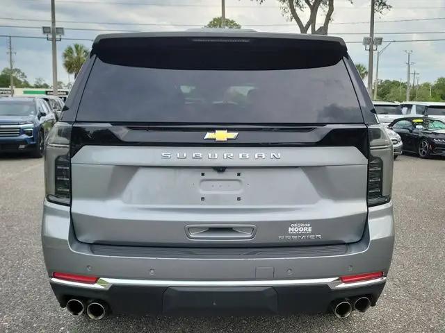2025 Chevrolet Suburban 4WD Premier