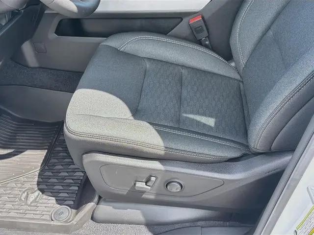 2026 Ram 1500 Big Horn Quad Cab 4x4 64 Box