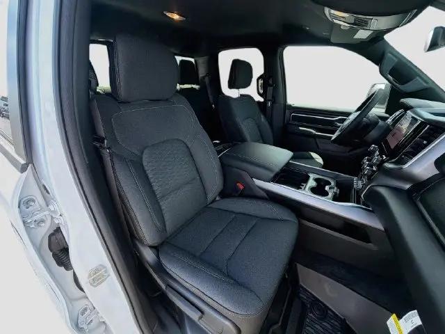 2026 Ram 1500 Big Horn Quad Cab 4x4 64 Box