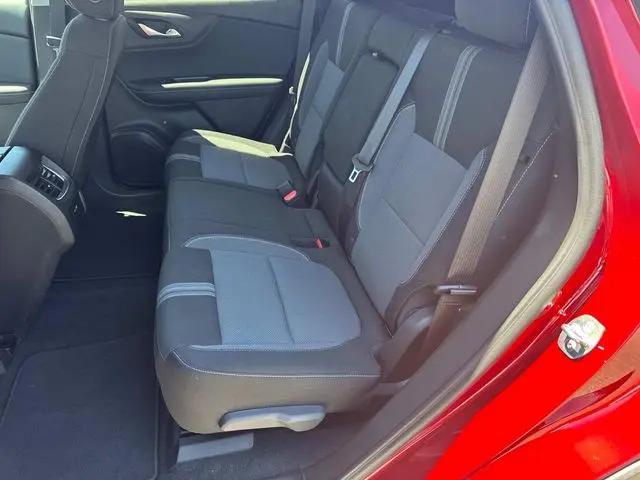 2025 Chevrolet Blazer AWD 2LT