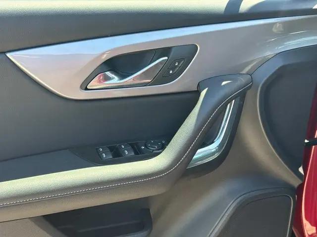 2025 Chevrolet Blazer AWD 2LT