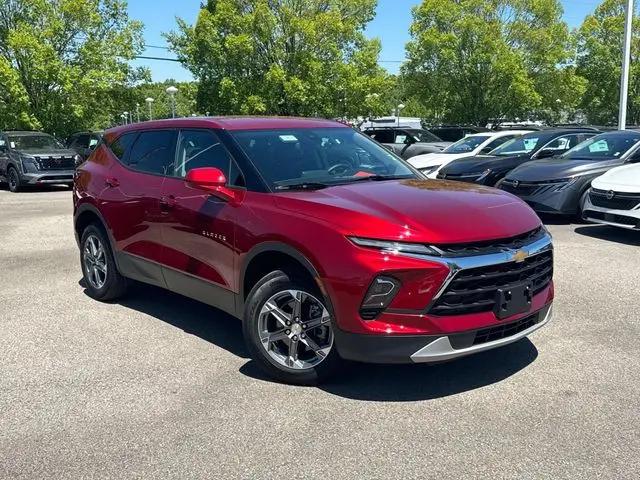 2025 Chevrolet Blazer AWD 2LT
