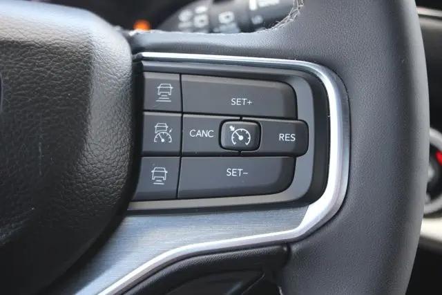2023 Jeep Wagoneer Series II Carbide 4x4
