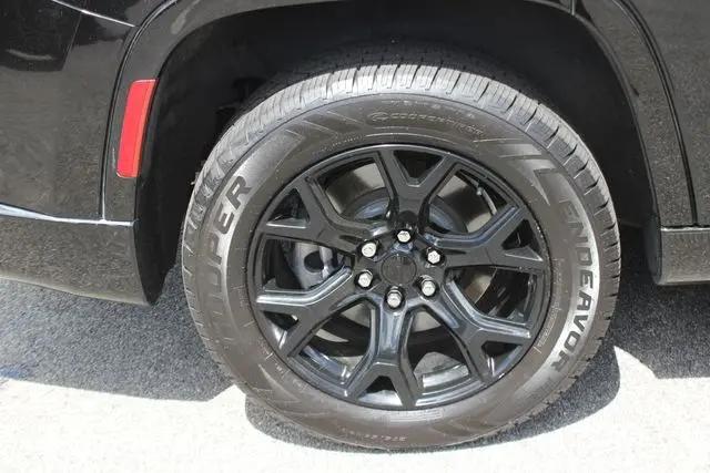 2023 Jeep Wagoneer Series II Carbide 4x4