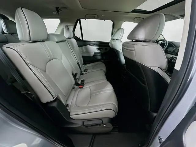 2023 Honda Pilot AWD Elite