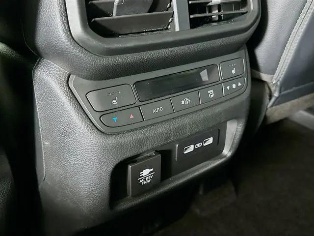 2023 Honda Pilot AWD Elite