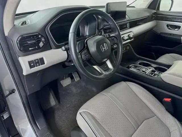 2023 Honda Pilot AWD Elite