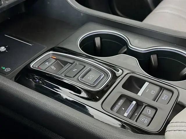 2023 Honda Pilot AWD Elite