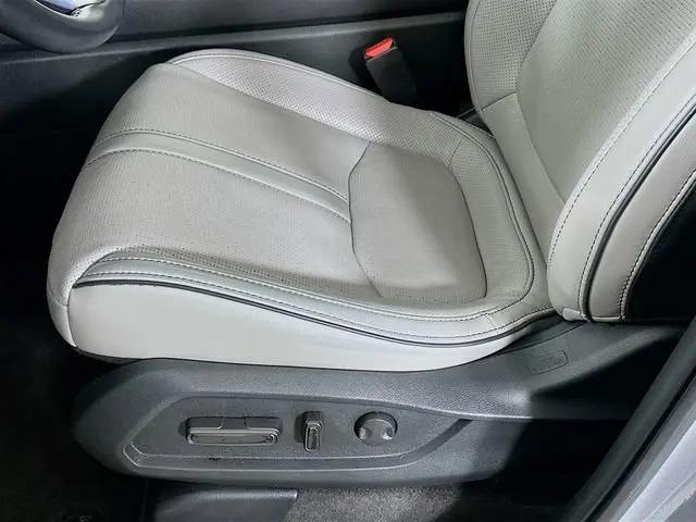 2023 Honda Pilot AWD Elite