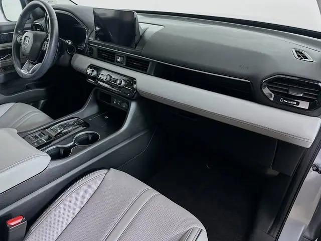 2023 Honda Pilot AWD Elite