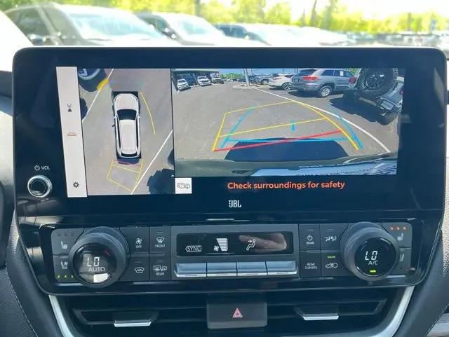 2025 Toyota Grand Highlander Platinum
