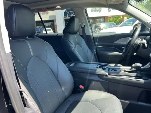 2025 Toyota Grand Highlander Platinum