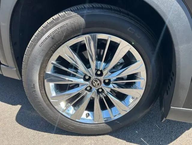 2025 Toyota Grand Highlander Platinum
