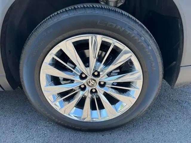 2025 Toyota Grand Highlander Platinum