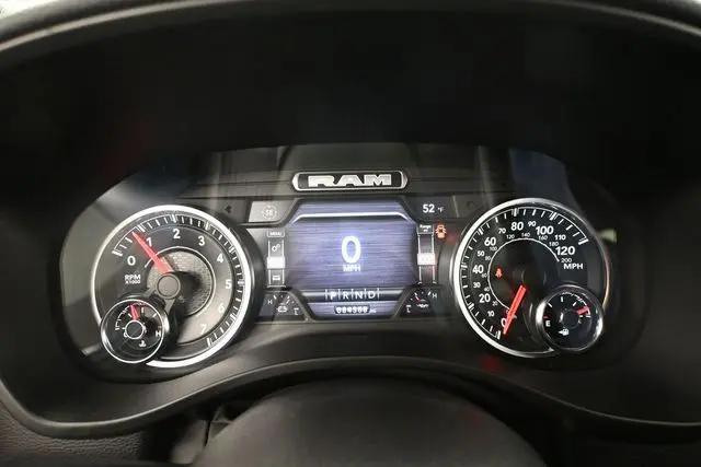2022 Ram 1500 Big Horn Crew Cab 4x4 5'7" Box