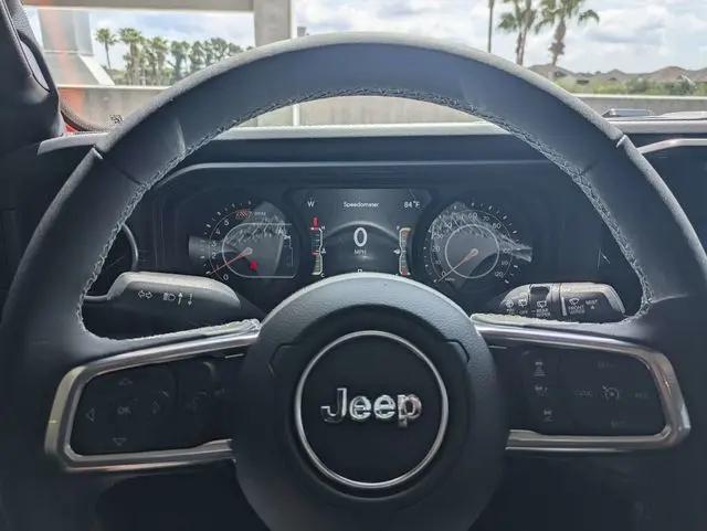 2026 Jeep Wrangler 4-Door Sahara 4x4