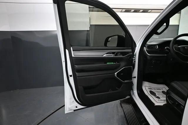2026 Jeep Grand Wagoneer Limited Reserve 4x4
