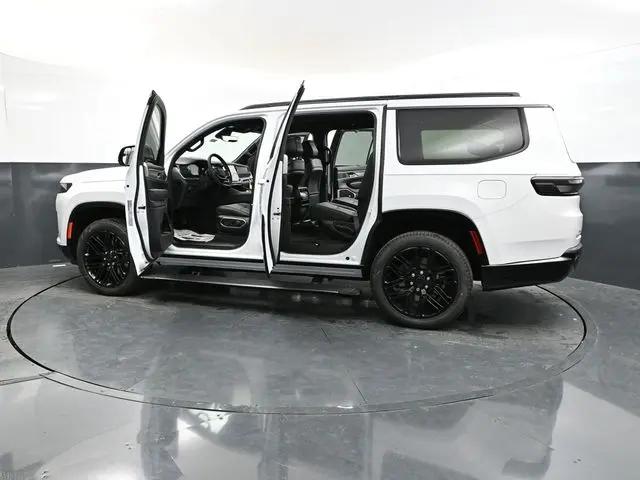 2026 Jeep Grand Wagoneer Limited Reserve 4x4