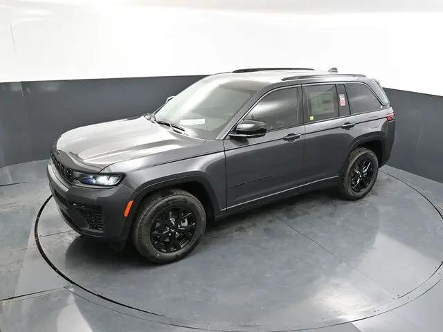2026 Jeep Grand Cherokee Altitude 4x4