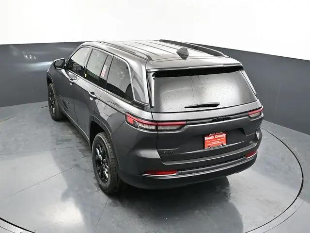 2026 Jeep Grand Cherokee Altitude 4x4