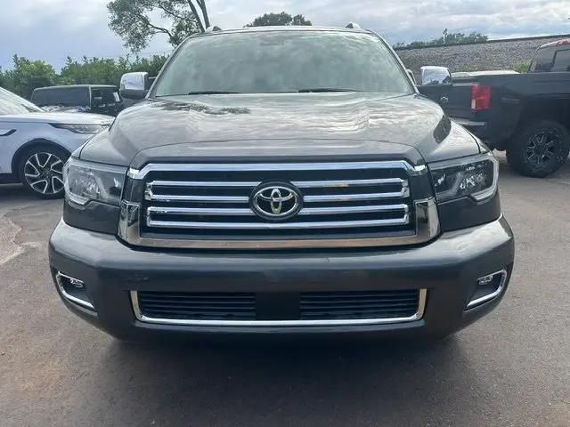 2020 Toyota Sequoia Platinum