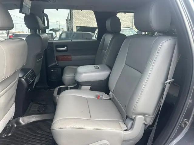 2020 Toyota Sequoia Platinum