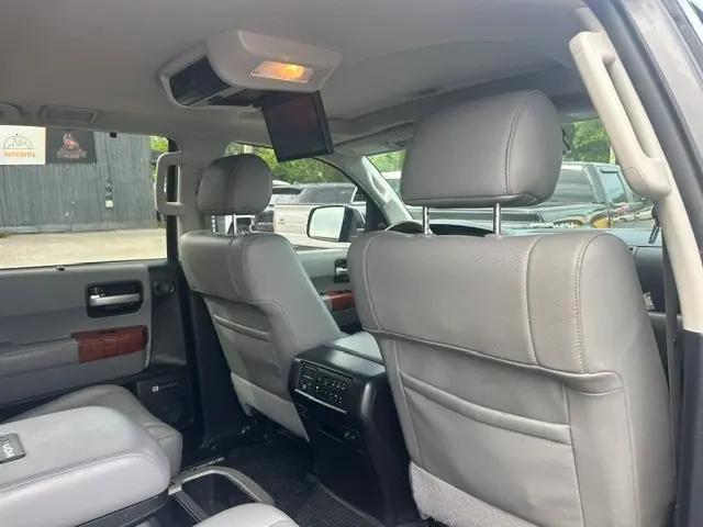 2020 Toyota Sequoia Platinum
